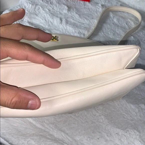 NWOT Vintage Paloma Picasso Leather Purse 👜 - Picture 12 of 12